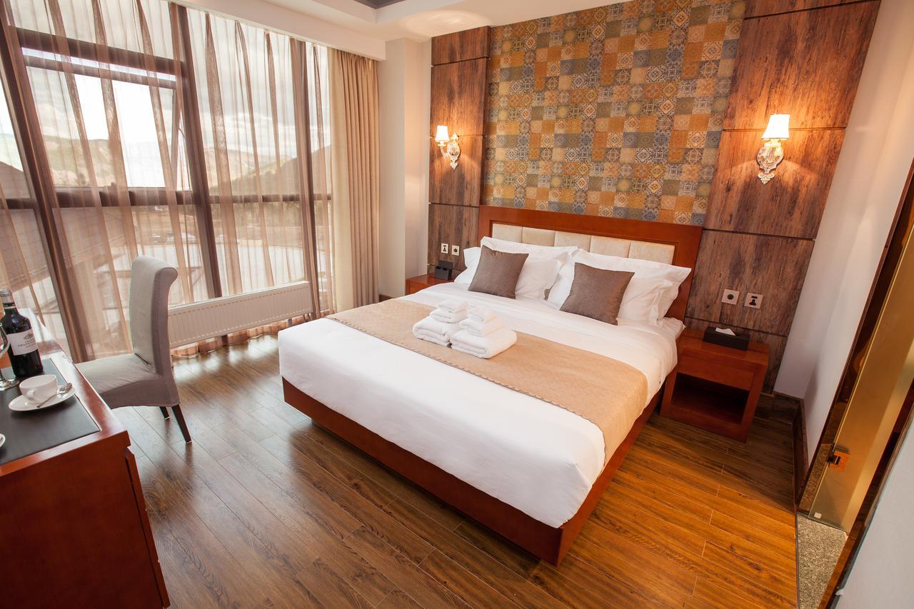 Resort World Terelj Hotel Ulan Bator Exteriör bild